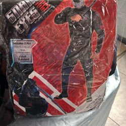 Soldier Snake Eyes Warrior Halloween costume.
