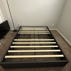 Queen Size Platform Bed With Storage 