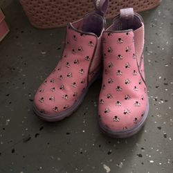 Disney Native Minnie Mouse rain boots size 11