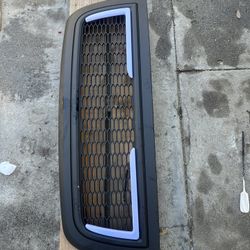 Dodge Ram 2500/3500 LED Grill Year 2010-2018