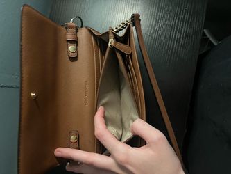 Michael Kors Crossbody purse