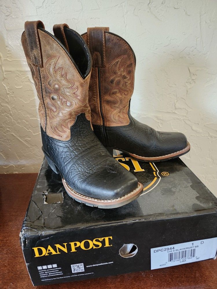 Kid's Cowboy Boots Size 1