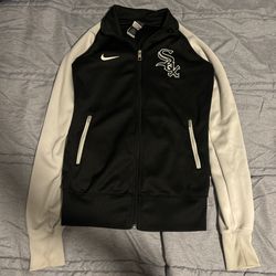 White Socks Zip Up Size Small In Women’s