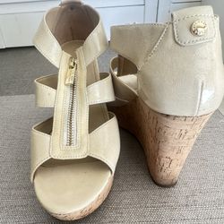 MK Sandals Beige Size 6 