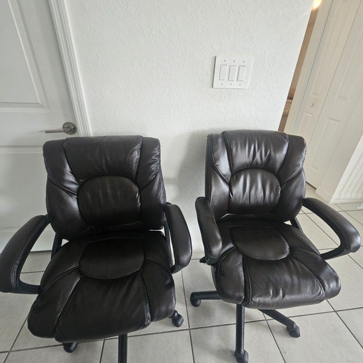 Two Chairs Office Each One 25$