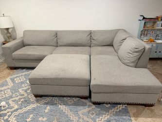 Thomasville Gray Sectional Couch/Sofa
