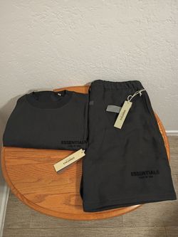 Essentials Set