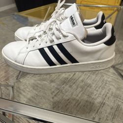 Adidas Men’s Size 14 