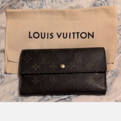 Louis Vuitton Long Wallet 