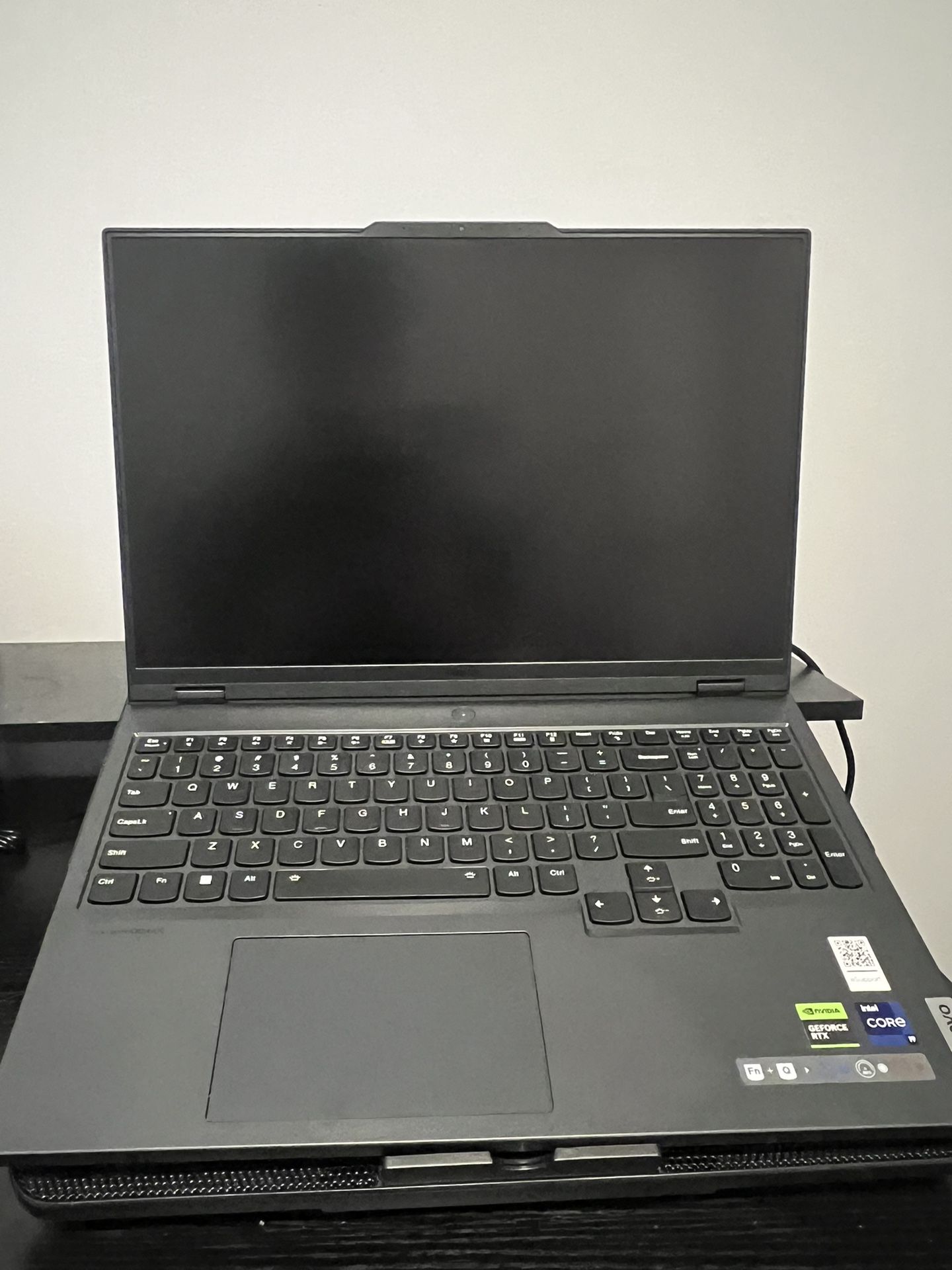 Lenovo Legion Pro 7 16IRX8H Gaming Laptop NVIDIA RTX 4080 INTEL CORE i9 - 13900HX 2.2GHz