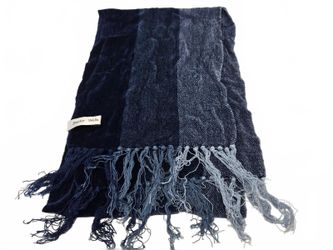 Baxter Wells blue striped fringed scarf
