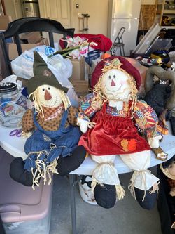 Autumn Fall Halloween Decorations In Excellent Condition 24 And 22 Inches Tall Asking $15 For Each One