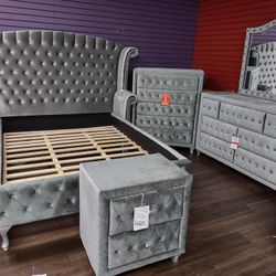 New 4 Piece Queen Bedroom Set Queen Bed Frame Dresser Mirror And Night  Stand