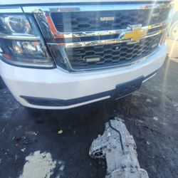 2015-2020 Chevy Tahoe 5.3L Front Bumper Cover 