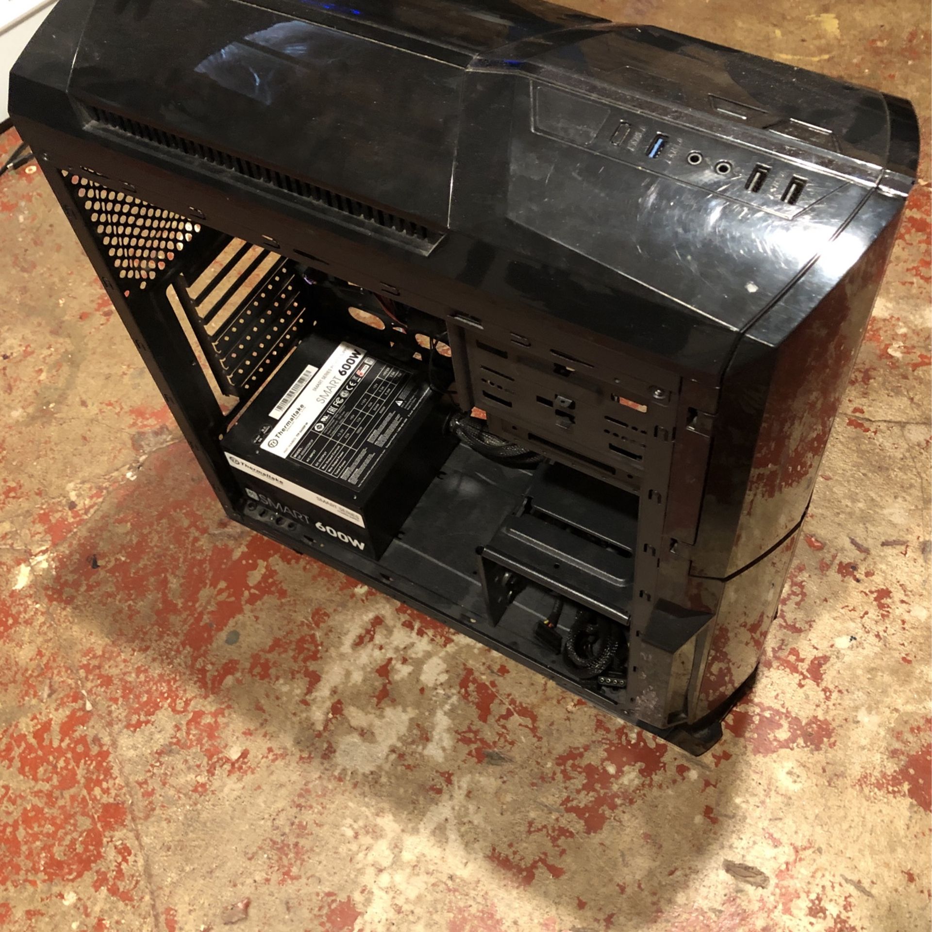 Thermaltake Versa N21 Pc Case With Smart 600w PSU