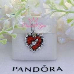 Adorable Charm 925 silver for Pandora moments bracelet.