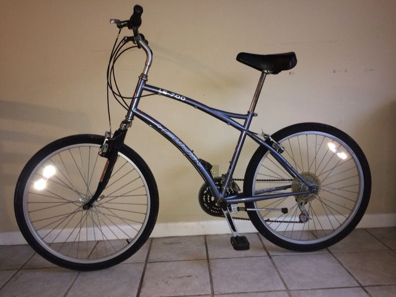 自転車本体 Southern Port ComfortBike CRT-700 SOUTHERN PORT[サザンポート]CRT700c クロスバイク 6speed/ブラック