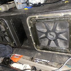 Square Kicker S Pro Speaker With Pro Box & 5 Channel Amp 