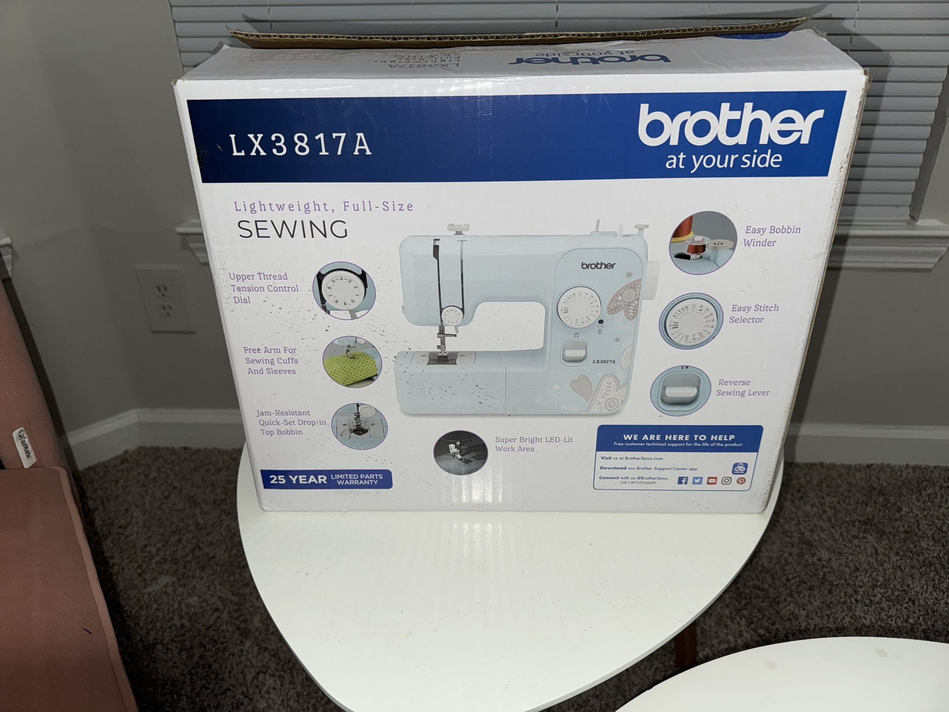 Brother Light Weight Sewing Machine