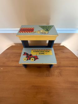 Kid’s step stool