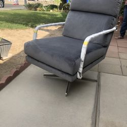 Brand New Grey Velvet Swivel Accent Chair, Retails For Over $500