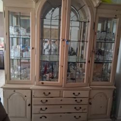 China Cabinet  And Matching Kitchen Table