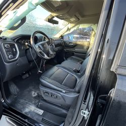 Silverado 1500 RST 2019+ Interior parts