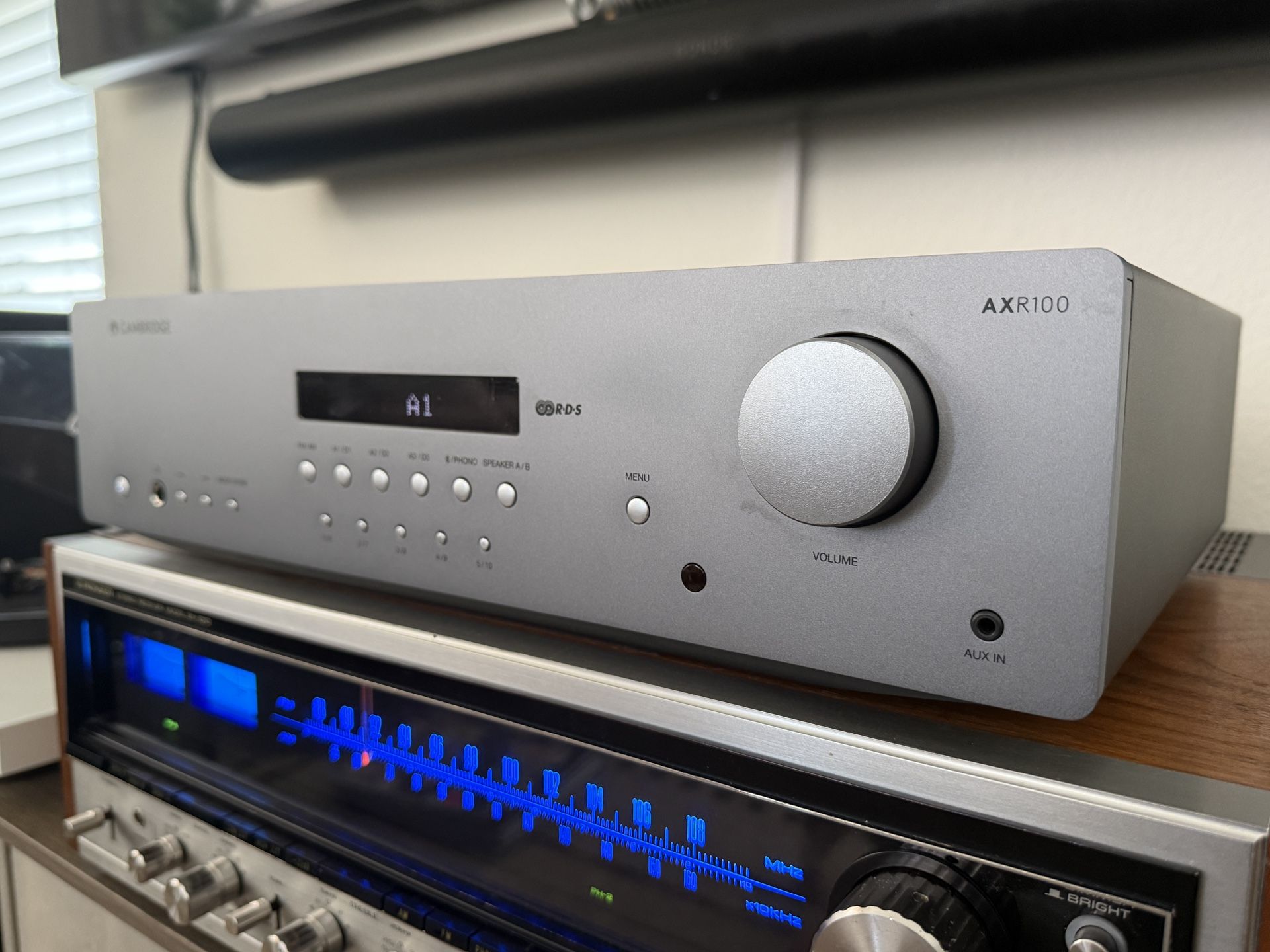 Cambridge Audio AXR100 Receiver