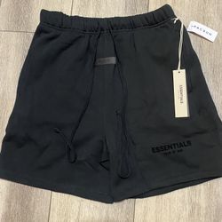 Essential Shorts Size S Black