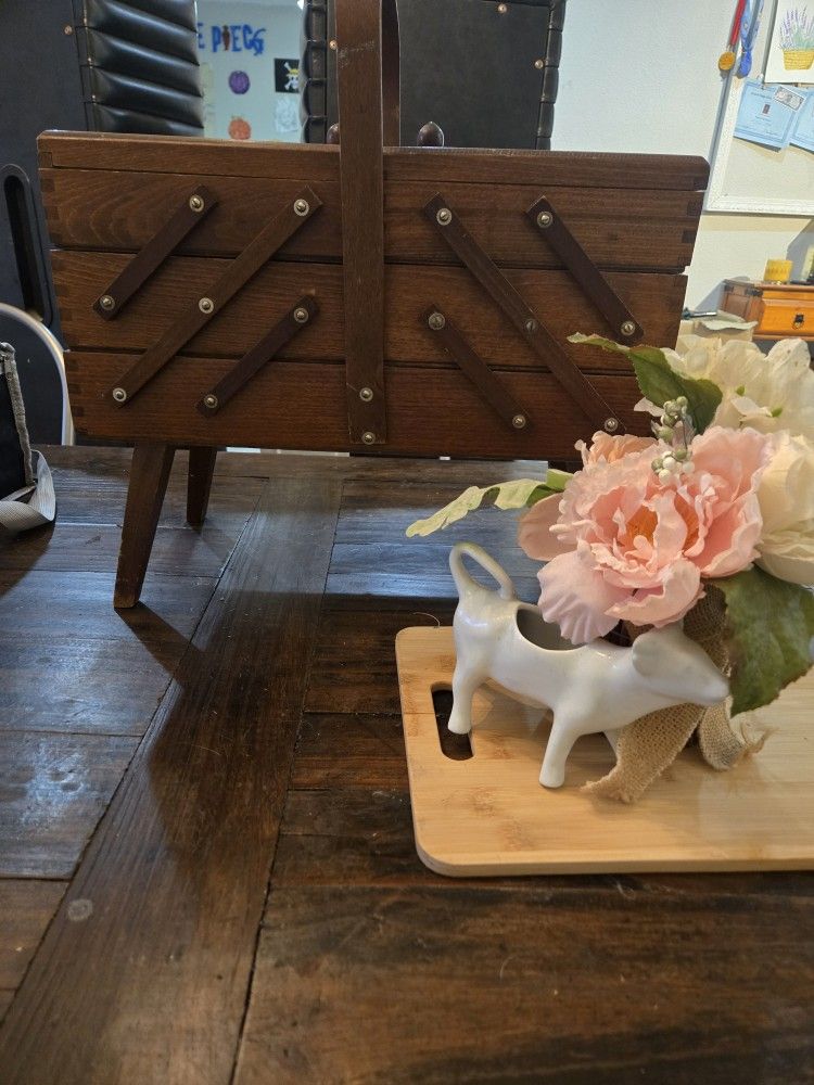 Mid Centery Sewing Box