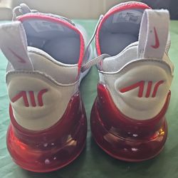 Nike Air Max 270 Size 10 – Grey/Red – Clean