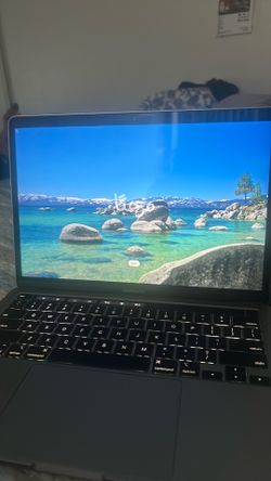 MACBOOK PRO