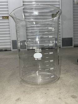 Large Pyrex No 1000 - 4000ml Beaker Low Form