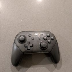 Nintendo Switch Pro Controller