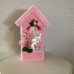 Kleenex Bird House, Great Mother’s Day Presents . I Have Them In Lots Of Colors