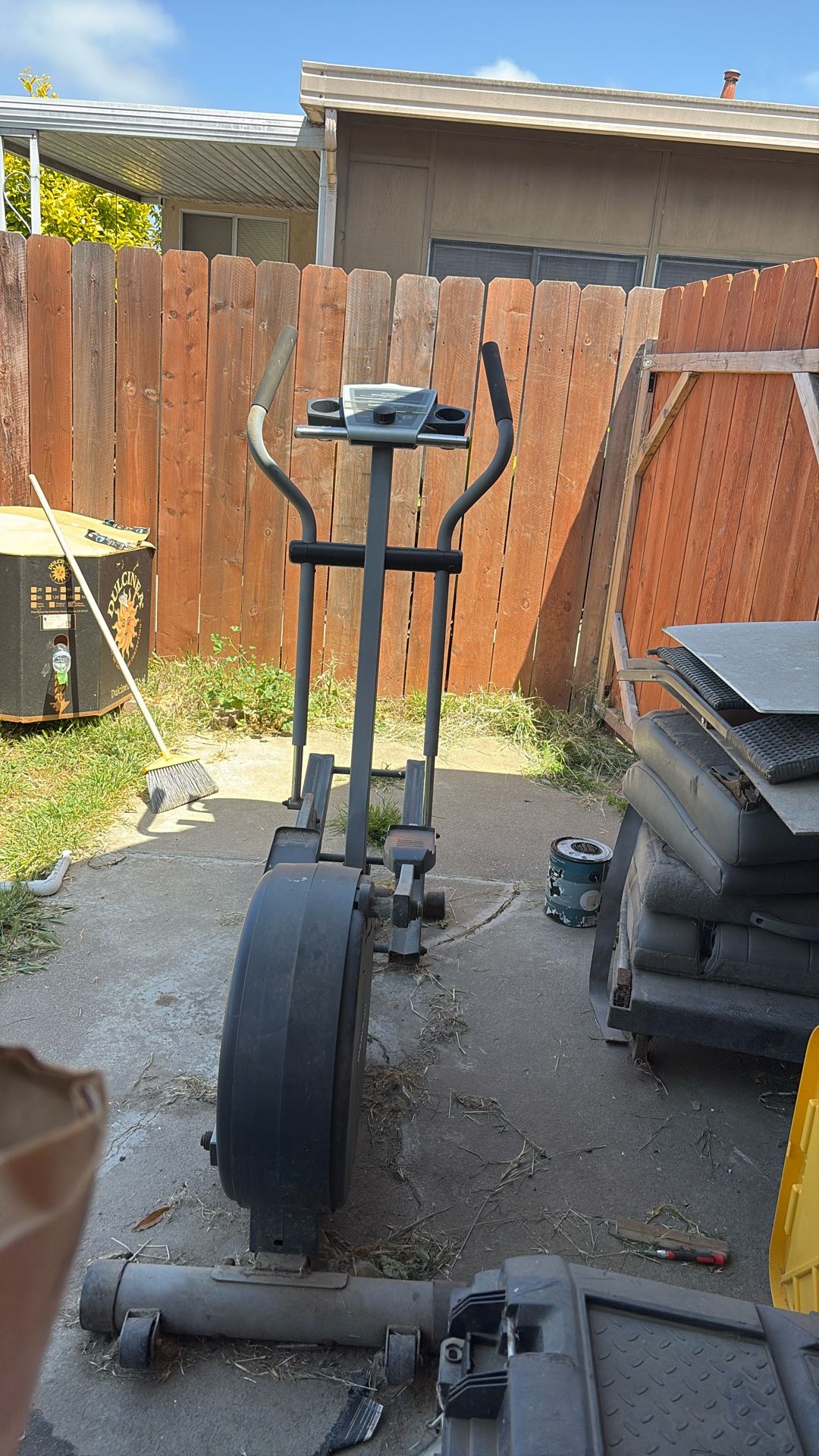 Free Nordictrack Elliptical!!
