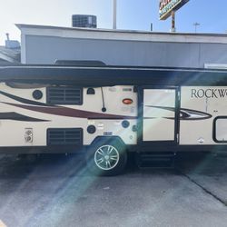 2018 Forest River Rockwood