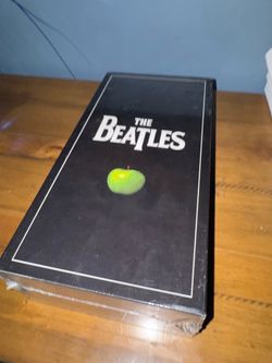 The Beatles Stereo Box Set 2009 – Factory Sealed – 16 CD + DVD Collection