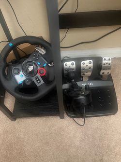 Logitech G29 Racing Wheel with Pedals