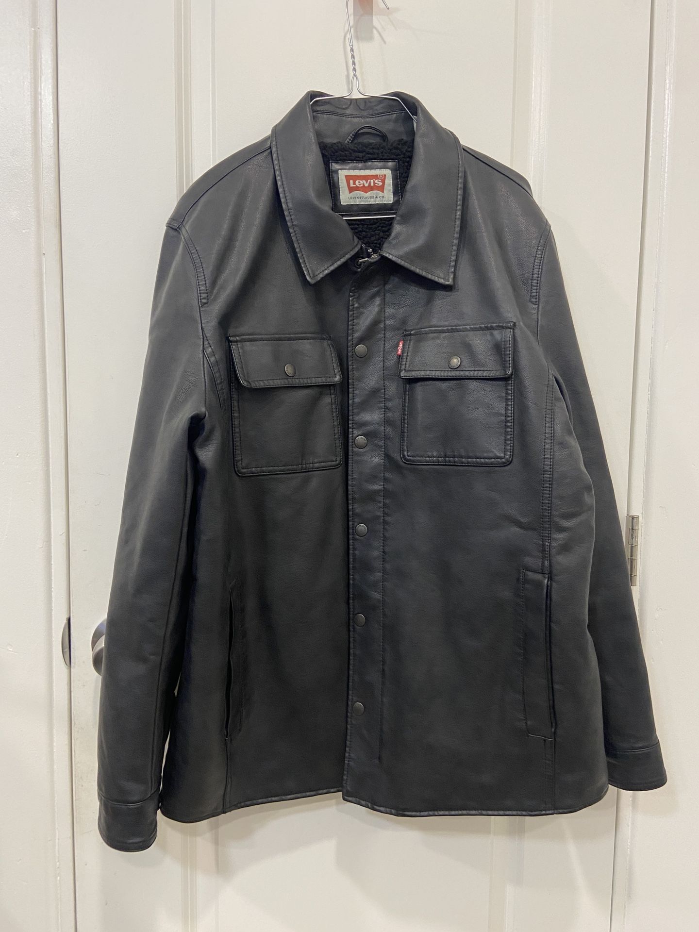 Men's Levi's Faux Leather Sherpa Lined Trucker Jacket