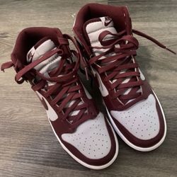 Nike Dunks Mens 8.5 Used $70