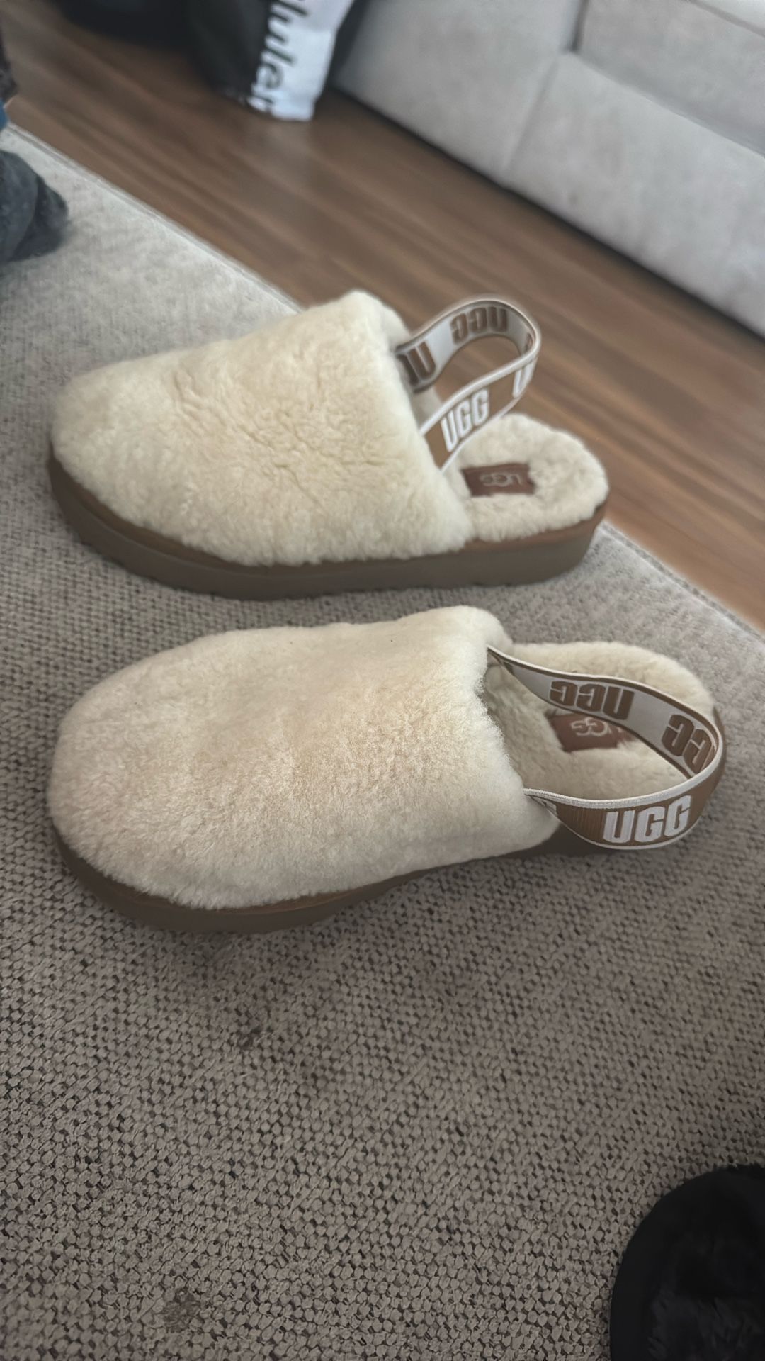 Ugg Slippers Size 2