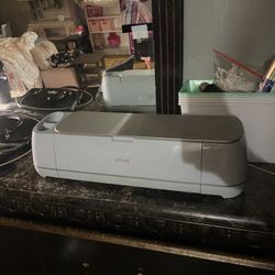 CRICUT MAKER 3