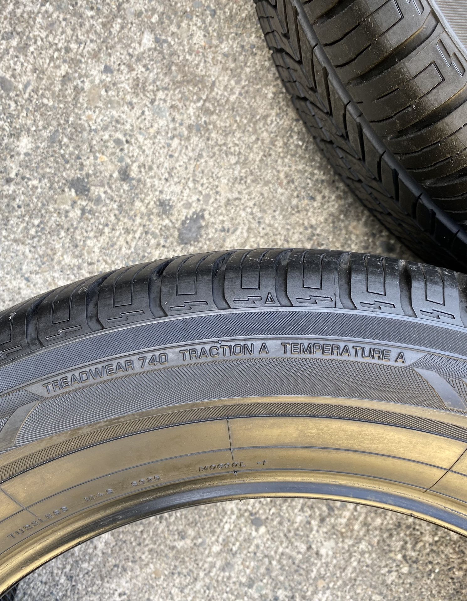 235 60r18 Yokohama YK740 GTX All Season Tires Complete set of 4 for