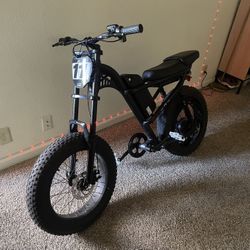 Ebike 47 mph (Needs Rear Tube)