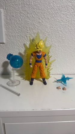 Súper Saiyan Goku Dragon Starz