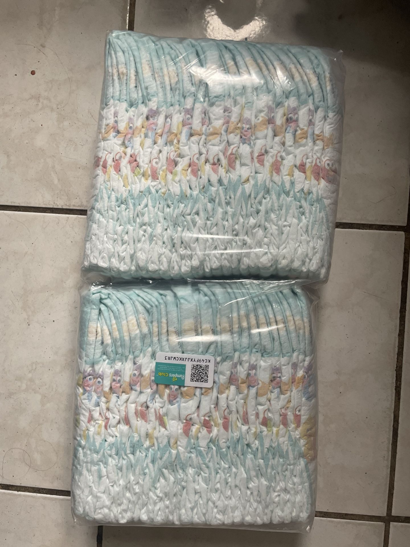 50 Pampers Size 4