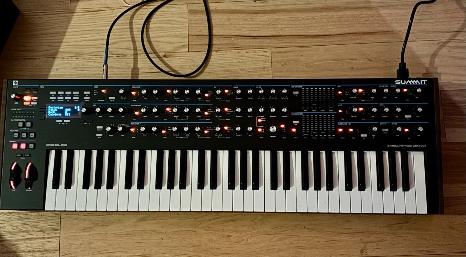 Novation Summit 61 Key 16 Voice Synthesizer 2019