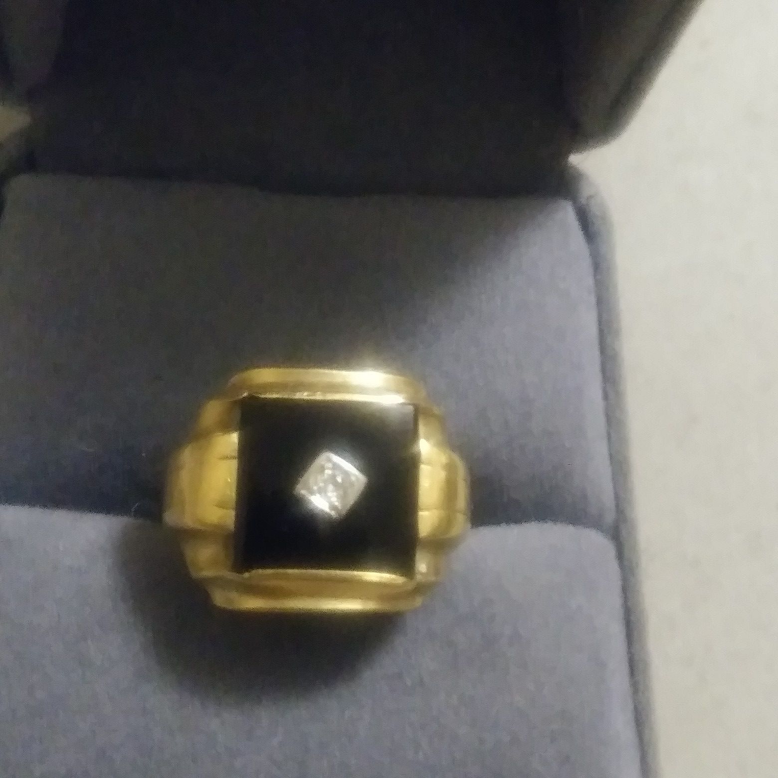 14kt vintage black onyx Diamond Ring..