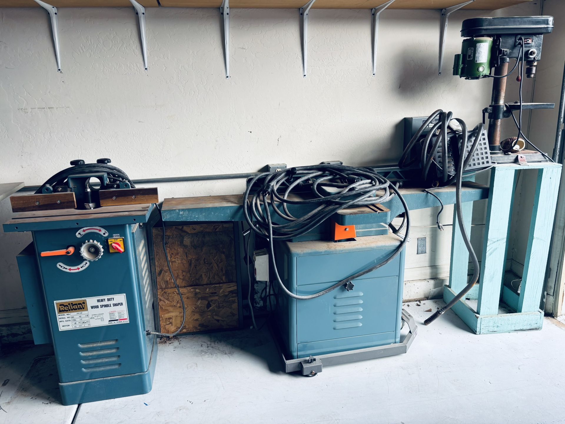 Delta Woodworking Equipment-saw /Jointer/spayer